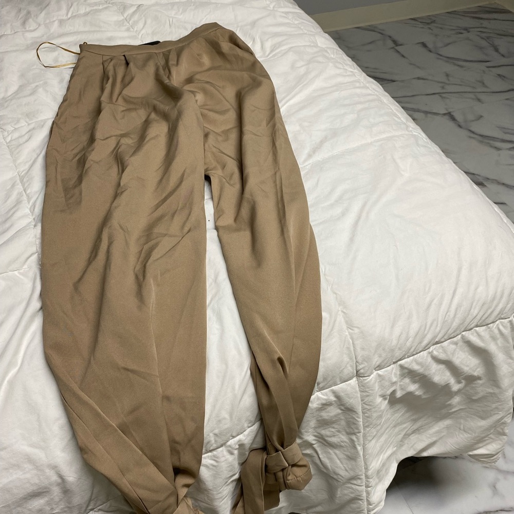 Camel trousers - Picture 7 of 8